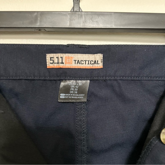 5.11 Tactical 74273 Series Mens Black Cargo Pants 42/30 Baggy Work Casual Hiking - Picture 14 of 16